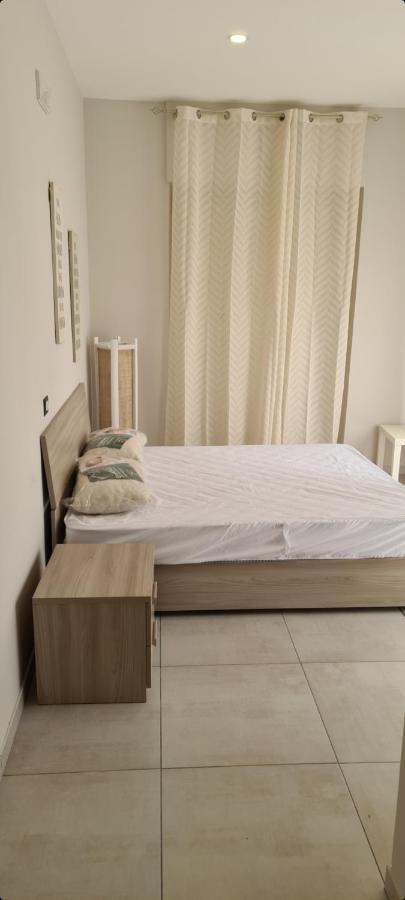 Garibaldi Room Napoli Bagian luar foto
